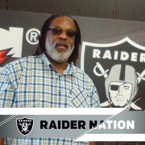 Meet your Posher, Gregory